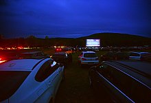 nic_9875b - Nicole Ellerbrake