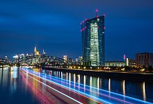 Bankenskyline in Frankfurt - Boris Roessler/dpa