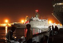 Spanisches Patrouillenschiff soll Gaza Hilfskonvoi unterstützen - Alfonso Duran/AP/dpa