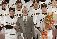 Japanische Baseball-Legende Shigeo Nagashima gestorben - -/kyodo-Pool/dpa