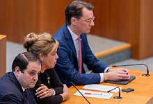 Plenarsitzung des Landtags Nordrhein-Westfalen - Rolf Vennenbernd/dpa