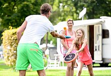 Endlich Urlaub - Foto: Tobias Hase/dpa-tmn