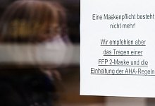 Ende der Maskenpflicht - Foto: Julian Stratenschulte/dpa