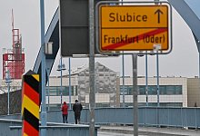 Einreise aus Polen - Foto: Patrick Pleul/dpa-Zentralbild/dpa