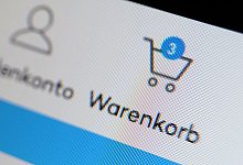 Warenkorb im Internet - Karl-Josef Hildenbrand/dpa