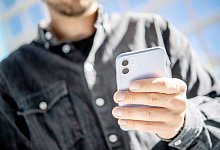 Nutzen einer Sperr-App - Foto: Zacharie Scheurer/dpa-tmn