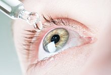 Augentropfen - Franziska Gabbert/dpa-tmn