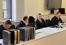 Zivilstreit nach Frachter-Untergang «Felicity Ace» mit VW-Autos - Maurice Dirker/dpa