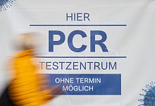 PCR-Testzentrum - Marijan Murat/dpa
