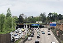 Paris reserviert Autobahnspur für Fahrgemeinschaften - Michael Evers/dpa