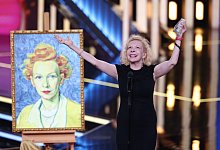 Sunnyi Melles beim Deutschen Fernsehpreis - Rolf Vennenbernd/dpa