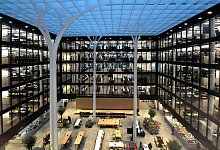 Die neue Amazon-Deutschlandzentrale - -/Amazon/dpa