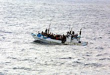 Fl&uuml;chtlingsboot - Gerd Altmann/Pixabay