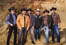 truck-stop_copyright-christian-barz_-1240x1240 - Christian Barz