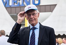 Jubiläumsveranstaltung 30 Jahre Block Menü in Zarrentin - Marcus Golejewski/dpa