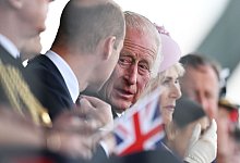 William und sein Vater, König Charles III. - Leon Neal/PA Wire/dpa