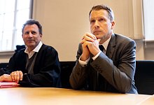 Beginn Strafprozess gegen Rapper nach Angriff auf Pocher - Dieter Menne/dpa