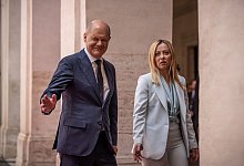 Kanzler Scholz in Italien - Michael Kappeler/dpa