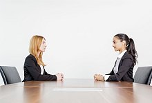 Konflikt zwischen zwei Frauen - Monique W&uuml;stenhagen/dpa-tmn