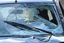 Auto f&auml;hrt in Menschenmenge in Mannheim - Boris Roessler/dpa