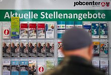 Jobmesse - Tag der M&ouml;glichkeiten - Jens Kalaene/dpa