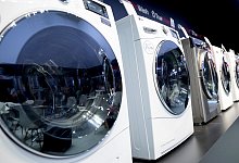 Waschmaschinen auf der Internationalen Funkausstellung (IFA) - Florian Schuh/dpa-tmn
