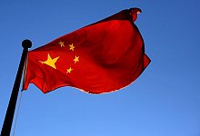 Chinesische Flagge - Foto: picture alliance / Oliver Berg/dpa