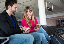 Koffer-Tracker für Flugreisen - Christin Klose/dpa-tmn