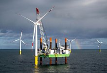 Windkraft auf See - Sina Schuldt/dpa