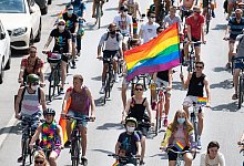 CSD-Fahrraddemo - Foto: Daniel Reinhardt/dpa