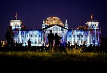 Jahreswechsel 2025 - Kay Nietfeld/dpa