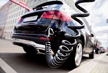 E-Ladepunkt - Christoph Soeder/dpa