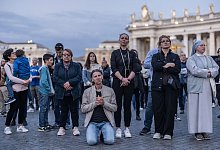 Papst Franziskus gestorben - Petersplatz - Oliver Weiken/dpa
