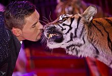 Zirkus Charles Knie - Peter-Michael Petsch/Zirkus Knie