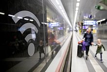 Wlan-Angebot f&uuml;r Bahn-Reisende - Foto: Christoph Soeder/dpa