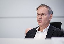 VW - Betriebsversammlung in Wolfsburg - Ronny Hartmann/AFP POOL/dpa