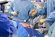 OP am Universitätsklinikum Tübingen - Bernd Weißbrod/dpa