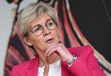 Ex-Bundestrainerin Silvia Neid wird 60 - Arne Dedert/dpa