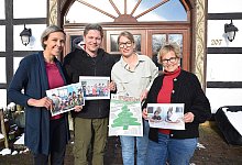 kap-oh-weihnachtsbaeume-kinderhilfe-thailand-8 - Karin Prignitz