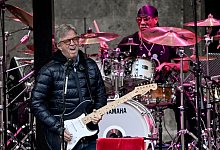 Eric Clapton tritt auf - Britta Pedersen/dpa