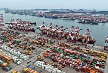 Hafen von Qingdao - Li Ziheng/XinHua/dpa