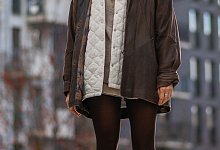 Eine Frau im Zwiebellook - Zacharie Scheurer/dpa-tmn