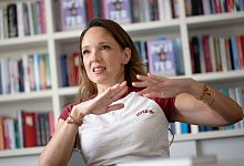 Carolin Kebekus zu ihrem neuen Buch über Muttersein - Henning Kaiser/dpa