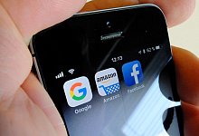 Die EU könnte bei der Digital-Gesetzgebung am Donnerstag einen großen Schritt nach vorne machen und neue Regeln für Tech-Riesen. - Stefan Jaitner/dpa