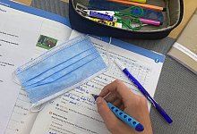 Pr&auml;senzunterricht Schule - SvenSimon/Frank Hoermann