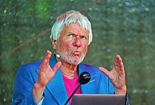 nic_3264b - 1 - Nicole Ellerbrake