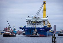 Russisches Verlegeschiff "Akademik Tscherski" - Foto: Jens Bttner/dpa-Zentralbild/dpa