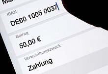 Jahre nach Einf&uuml;hrung der internationalen Kontonummer IBAN berichten Verbraucher in Deutschland immer noch von Problemen bei deren Akzeptanz. - Monika Skolimowska/dpa-Zentralbild/dpa