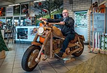 Südthüringer drechselt sich Bike - Daniel Vogl/dpa