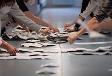 Pannen bei Wahl in Berlin - Foto: Sebastian Gollnow/dpa